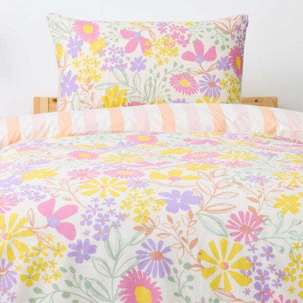 Colourful Floral Bedding