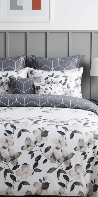 White Leafy Design
